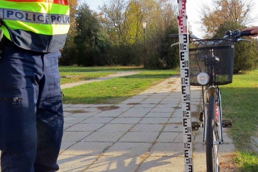 Súlyosan megsérült a kerékpáros