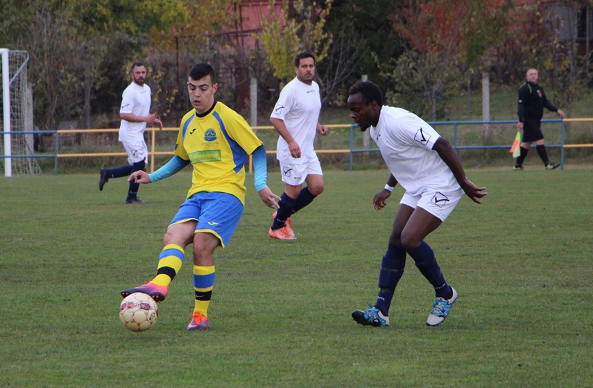 Döntetlen a városi focirangadón (galériával)