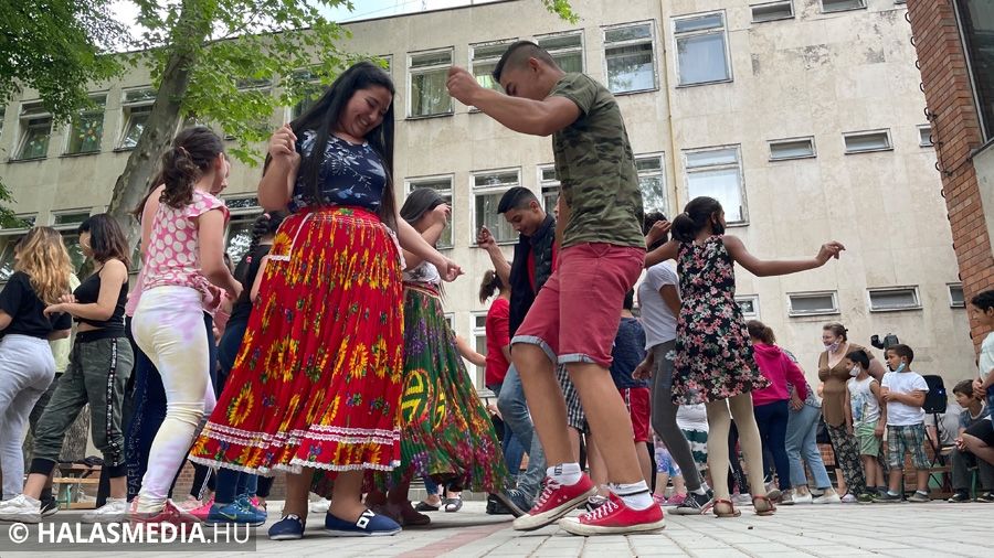 Mozgalmas tanévzárás az EGYMI Általános Iskolában (Galéria)