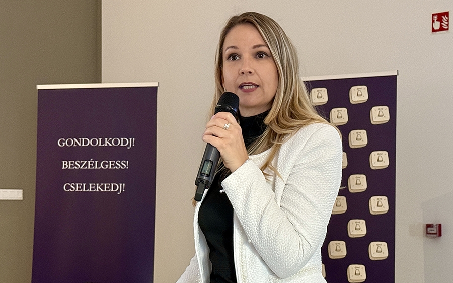 (►)  Dr. Veszelszki Ágnes a mesterséges intelligencia dilemmáiról