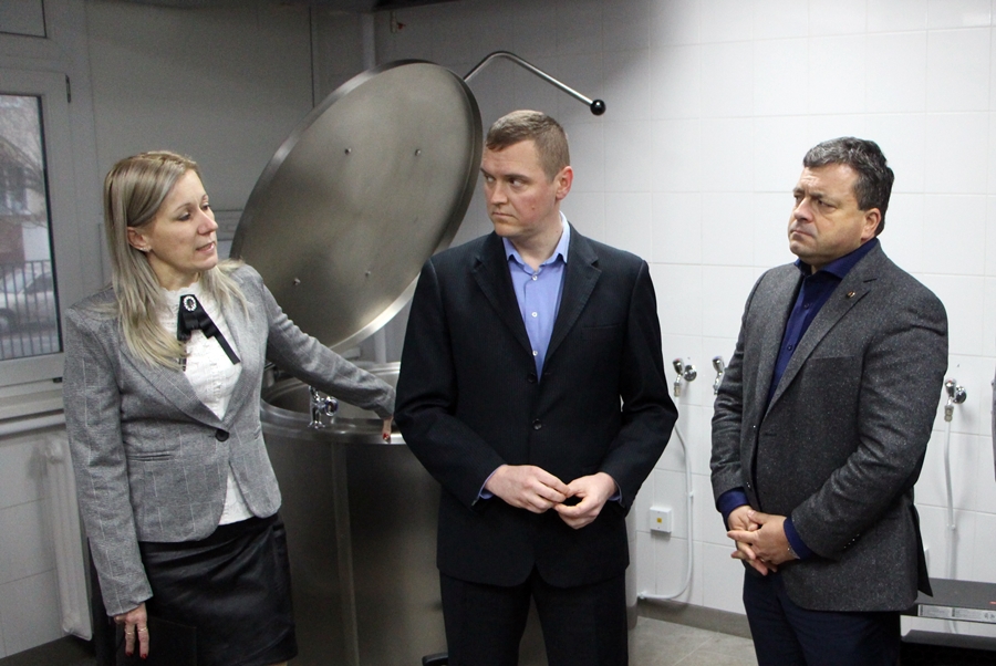 Ezer főre tud főzni a megújult konyha (galériával)