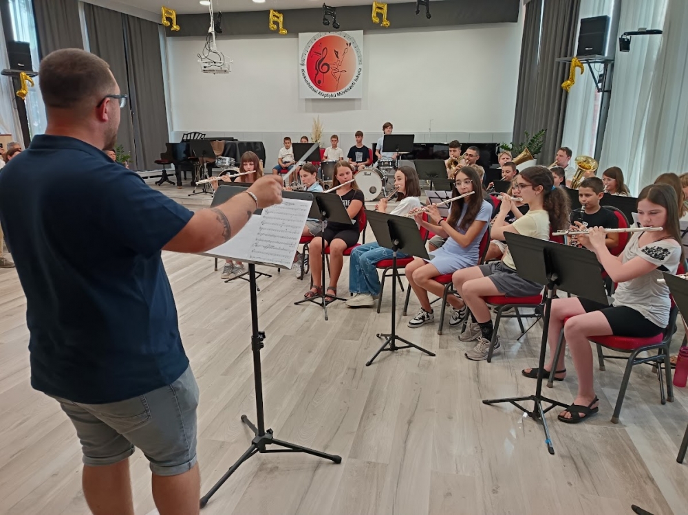 (►) Sok élmény, közös koncert a halasi zeneiskola rézfúvós táborában