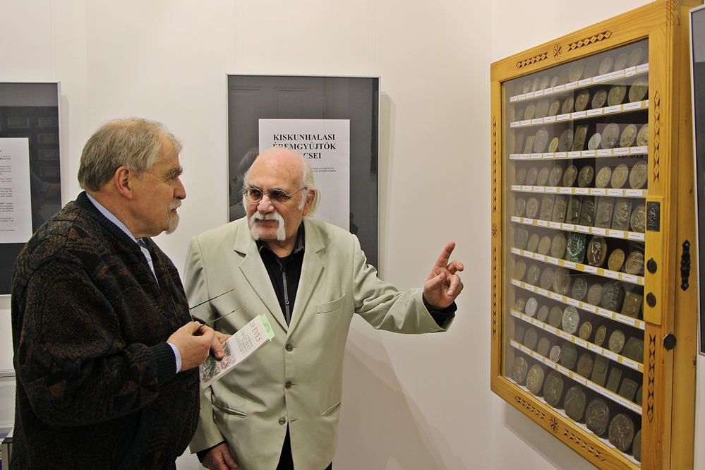 Elismert halasi gyűjtők