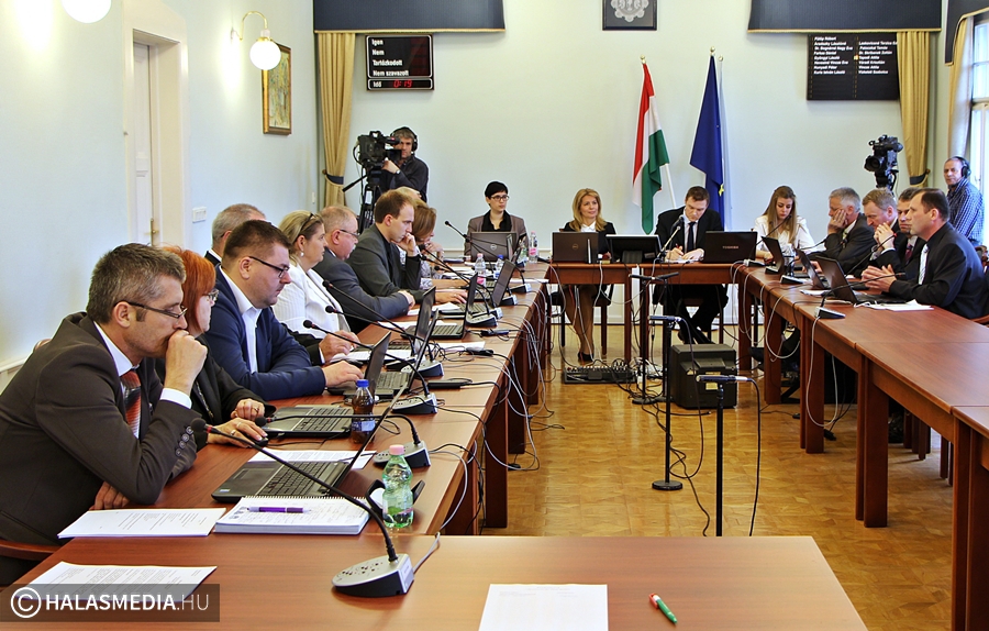 Megvan, kik kapják a Köznevelésért díjakat