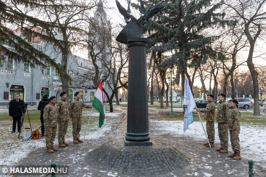 „A világtörténelem mi vagyunk!”