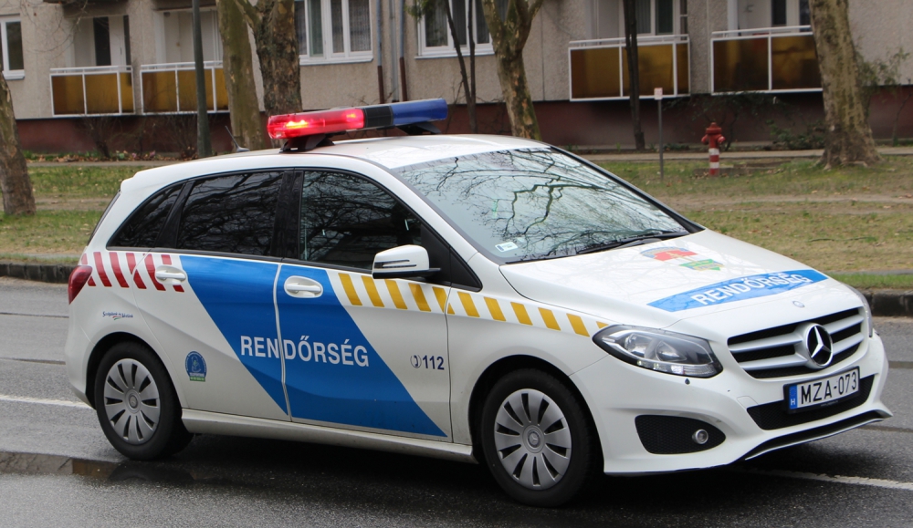 Jogsi nélkül vezetett