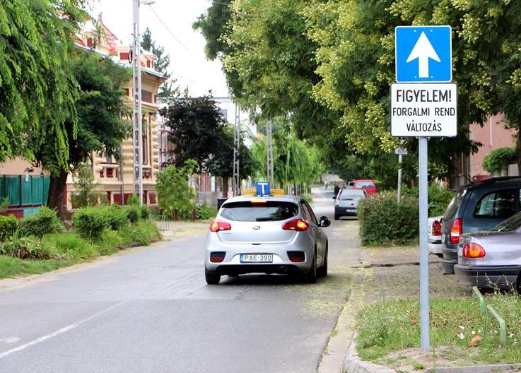 Figyelem! Változott a forgalmi rend