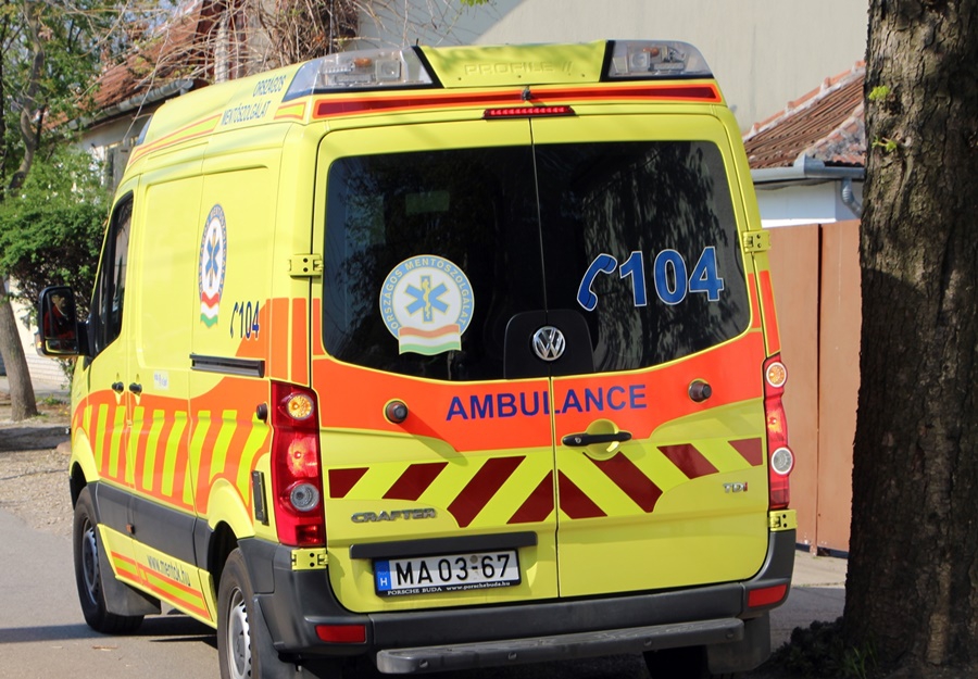 Egyre többet hívják a mentőket