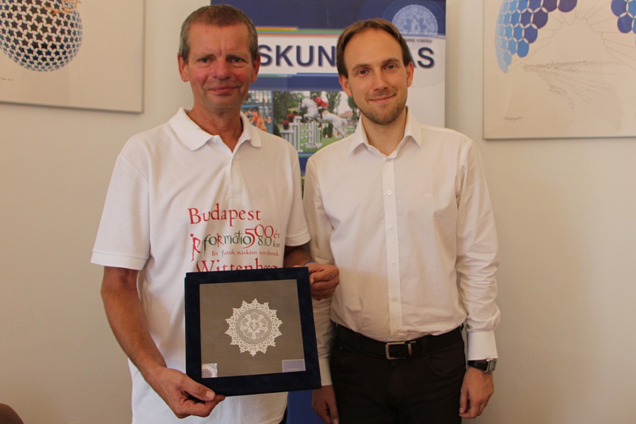 Zarándokfutás és a halasi csipke (galériával)