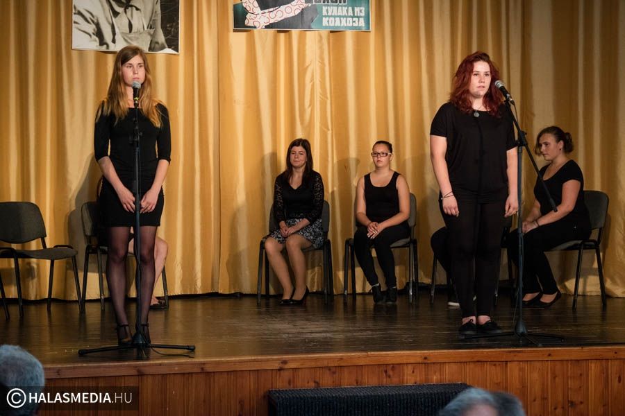 A kuláküldözés áldozataira emlékeztek