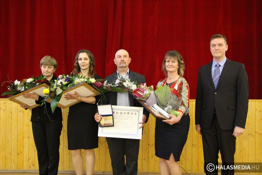 Kitüntetések a Szociális Munka Napján