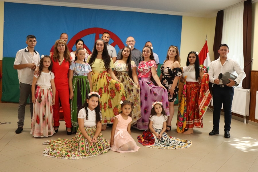 Cigány hagyományok napja tánccal, zenével