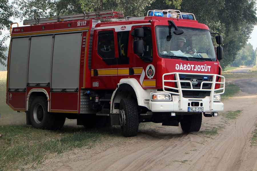 Munkában a halasi tűzoltók