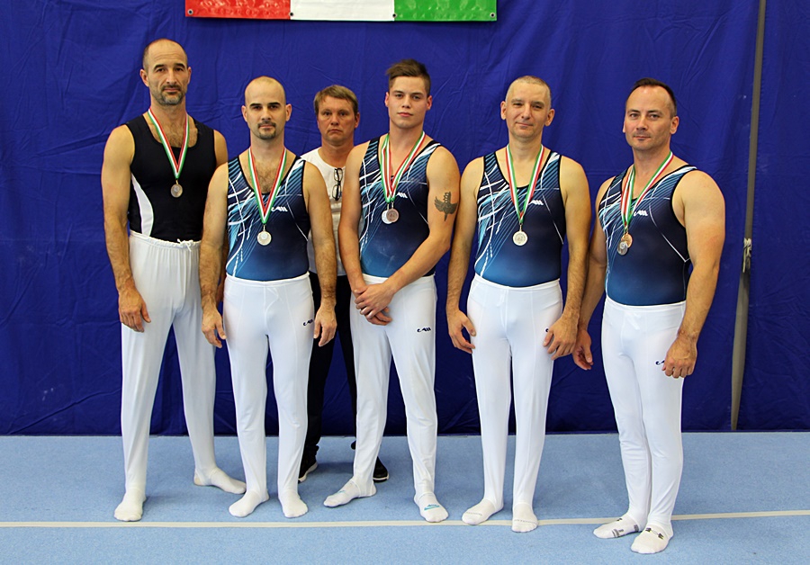 Vidékbajnoki cím és országos második hely az öregfiúknak (galériával)