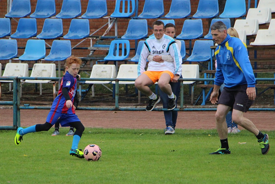 Amikor a fia kicselezte az apát...