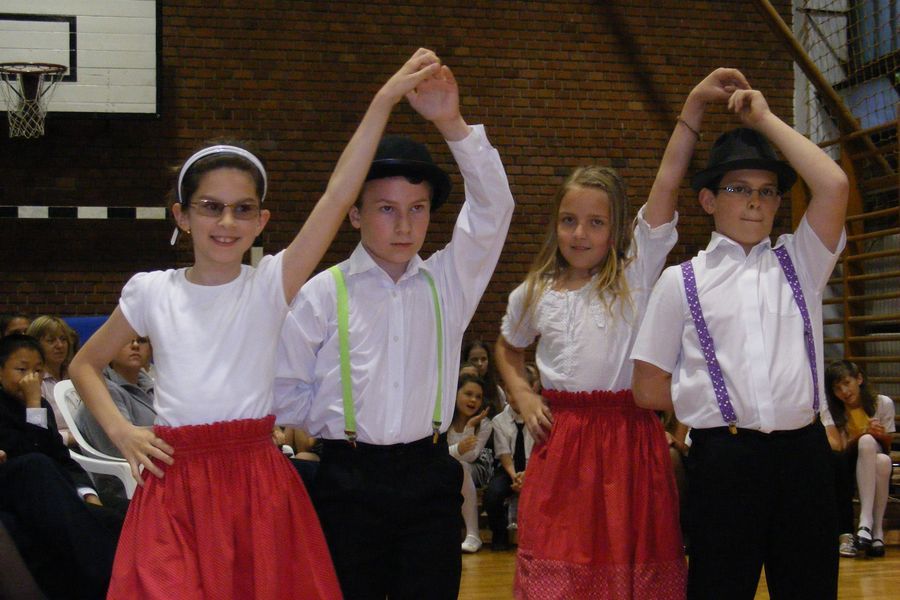 Felsővárosi Iskolaest