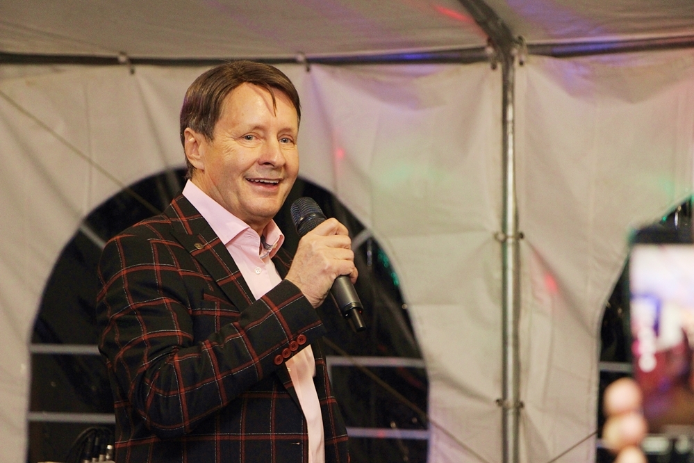 Nyerjen jegyet Kaczor Feri halasi fellépésére!