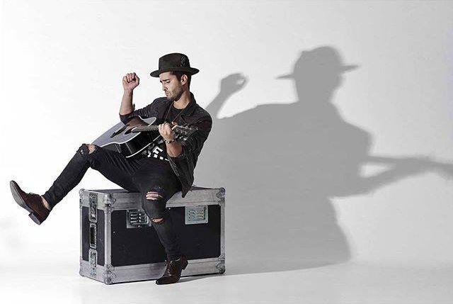 (►) Király utca Halas főterén