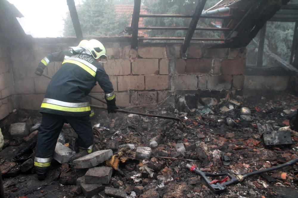 Tűzzel próbálta elfedni a gyilkosság nyomait Jánoshalmán egy férfi