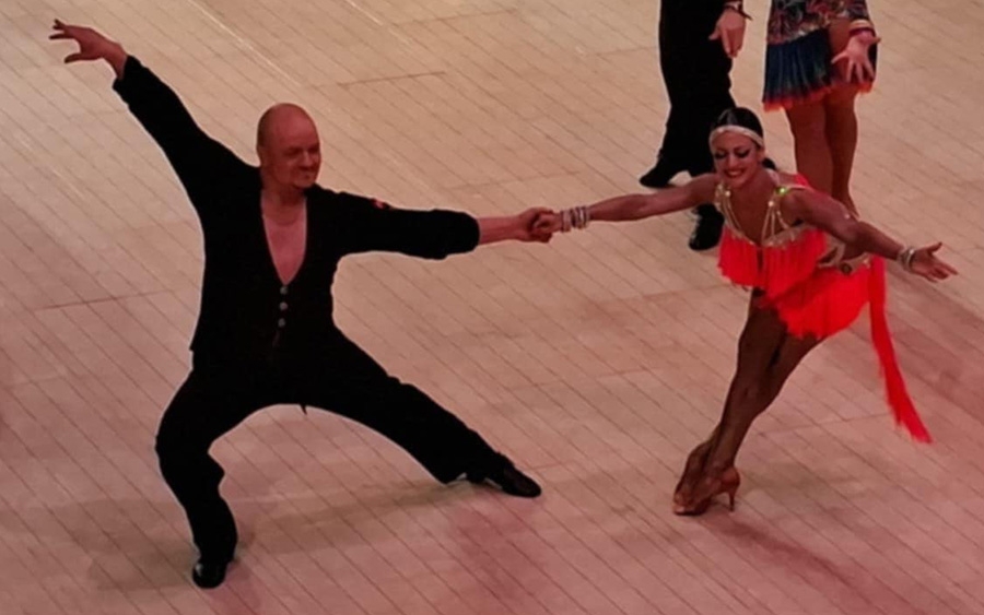 Stúdiós senior VB ezüst Balckpoolból