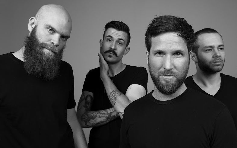 Rock Muriel módra a szüreten