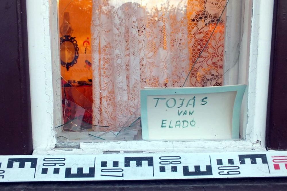 Tojásvásárlás volt az ürügy, a nyakláncot akarta