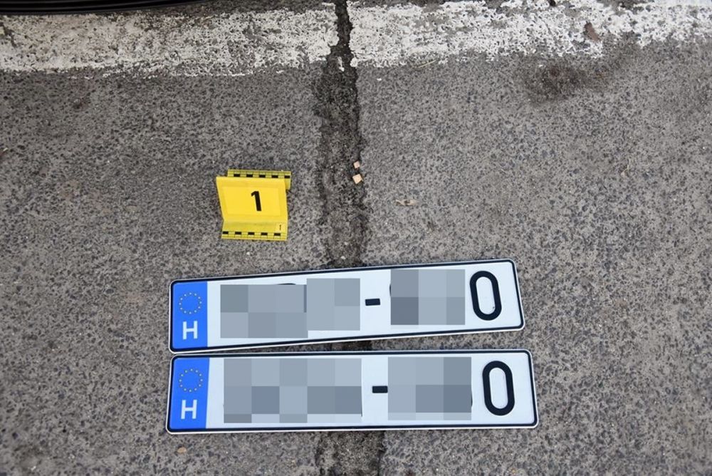 Rendszámokkal trükköztek Halason