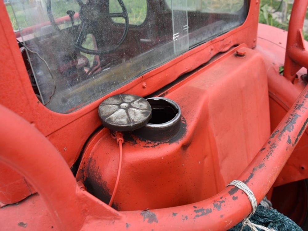 Több mint kétezer liter üzemanyagot lopott el a halasi trió