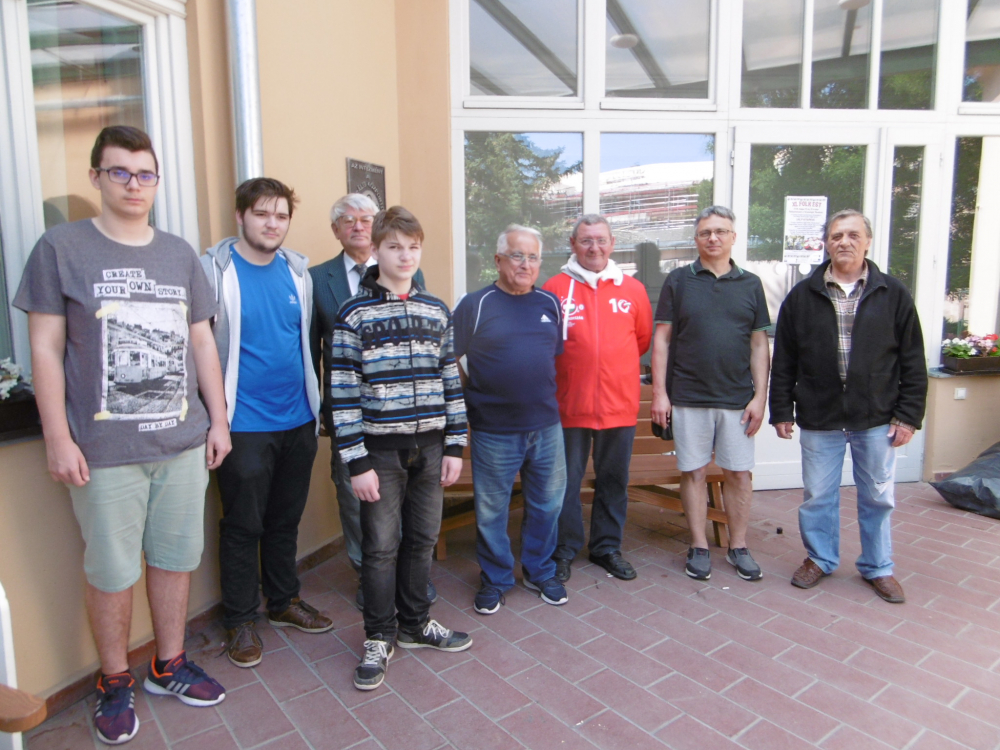 Megyebajnokok a halasi sakkozók