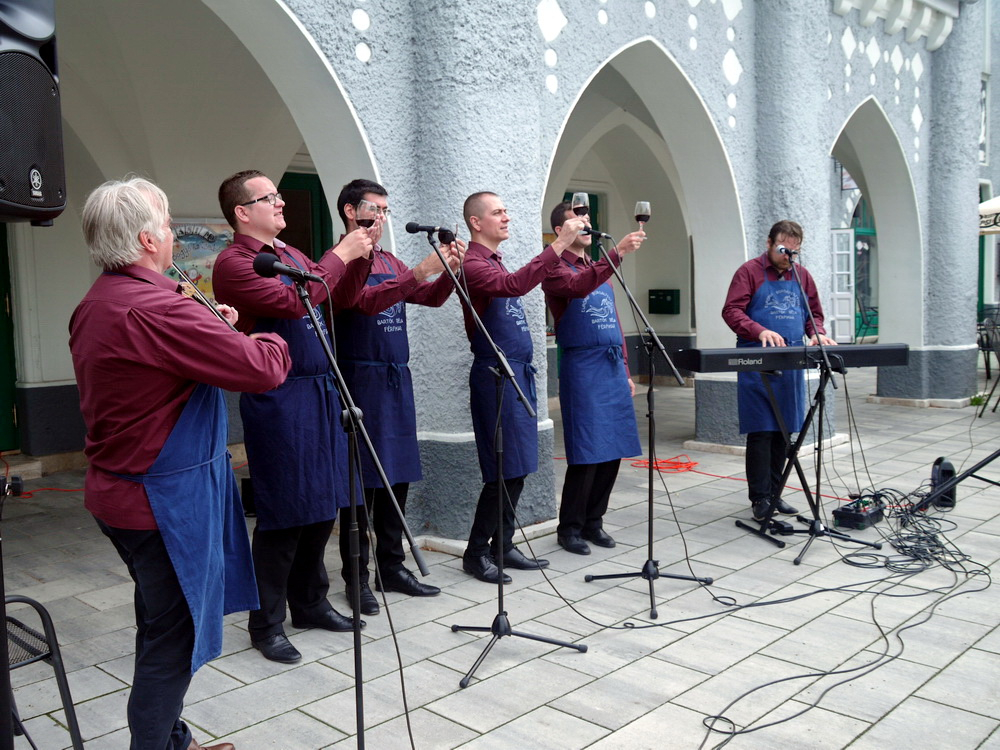 Bordalok a Bartók Béla Férfikar Esszenciájától