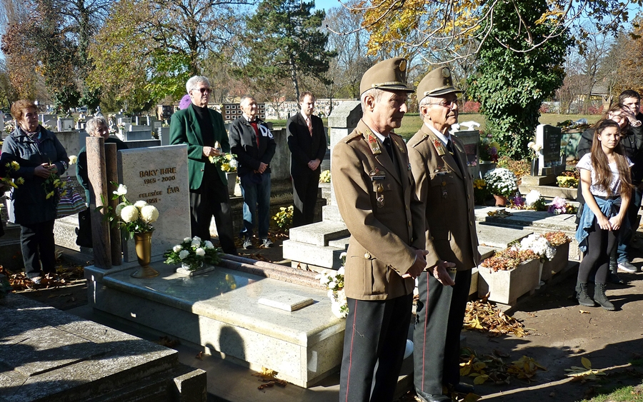 A fronton elhunytakra emlékeztek