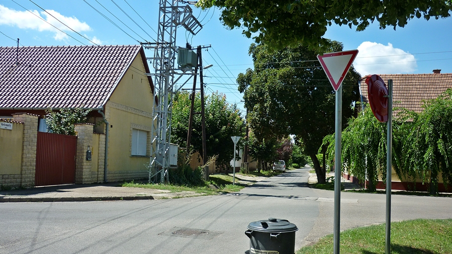 Jobbkéz-szabály helyett elsőbbségadás