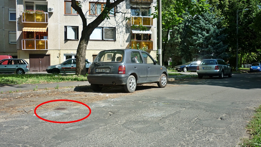 Súlyos sérülést szenvedett a kátyúba hajtó kerékpáros