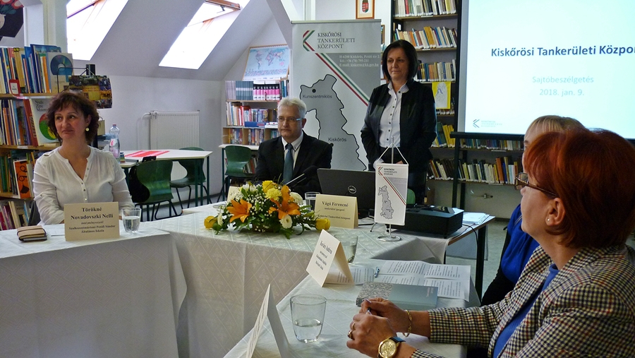 Évértékelő a tankerületnél