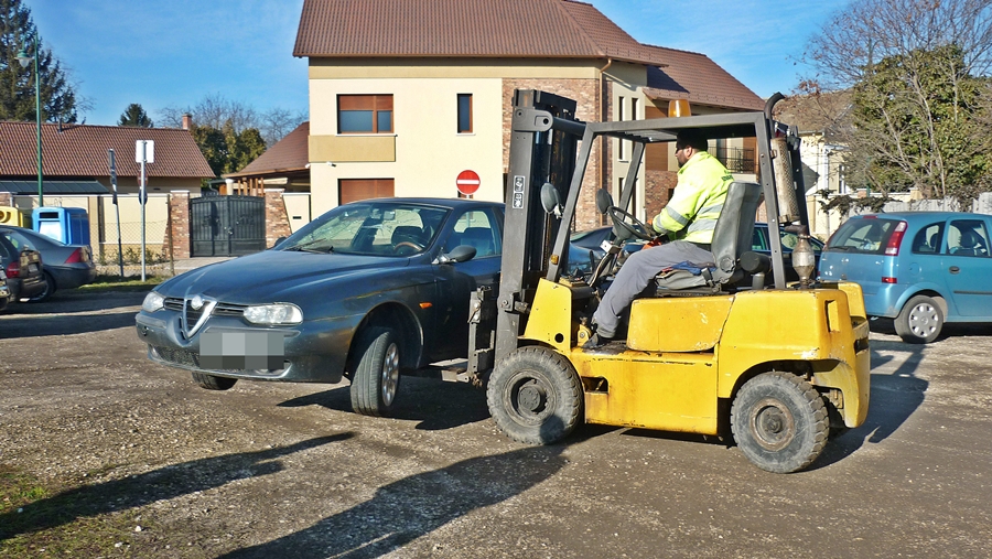 Elvitték az Alfa Romeot