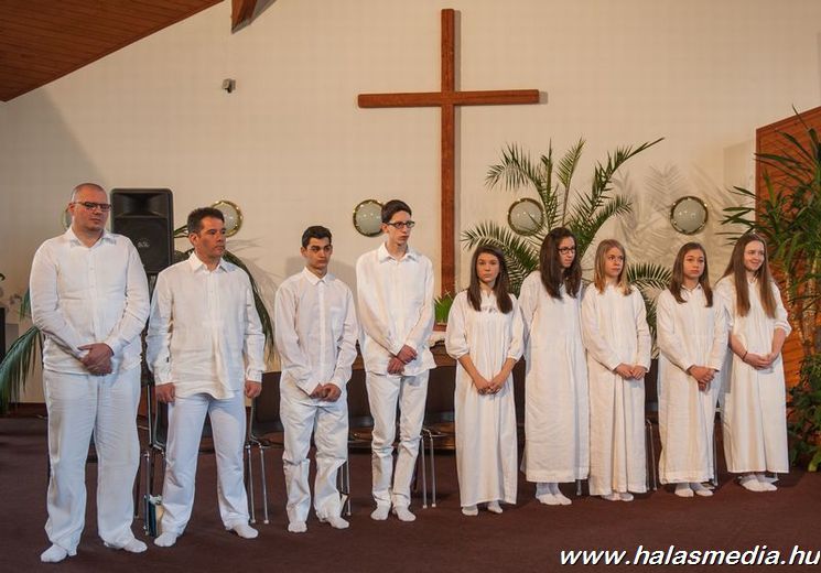 Húsvét merítkezéssel