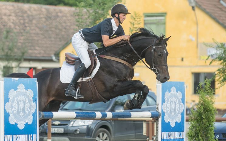 Kovács Henri ismét nyert