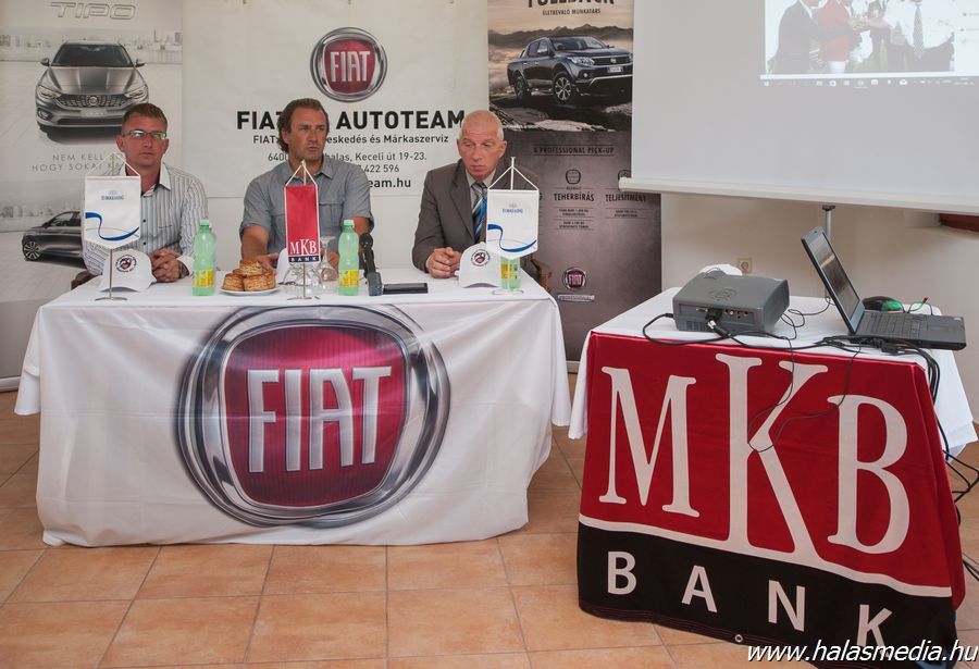 Fiat Díjugrató OB sajtótájékoztató
