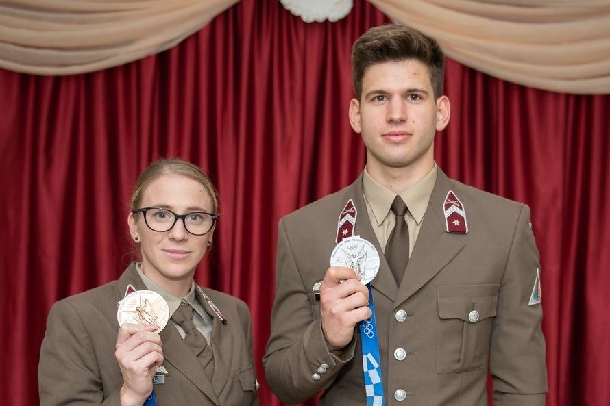 Olimpikonok látogatták meg a dékánis diákokat (galéria)