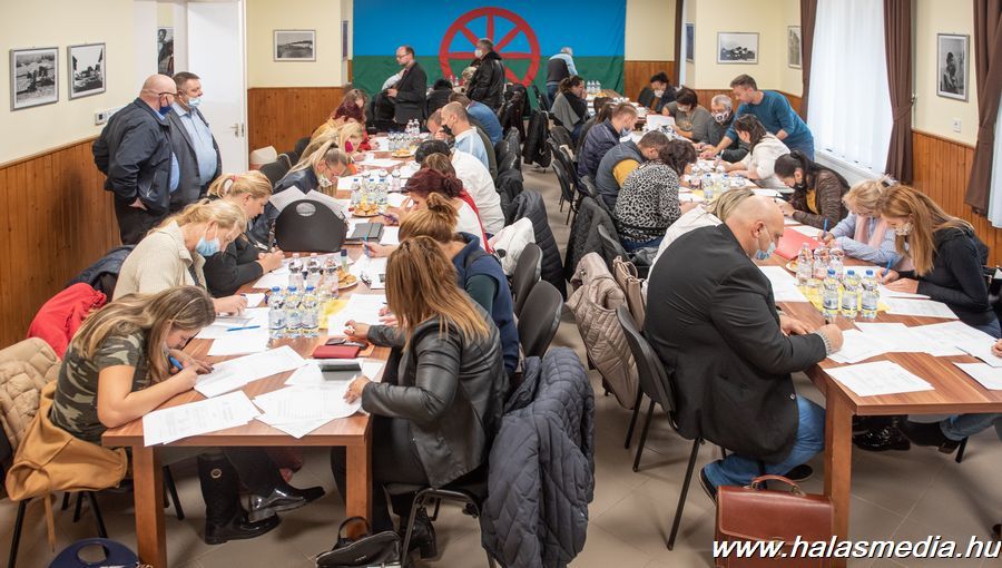 Elindult a főiskolai képzés Halason (galéria)