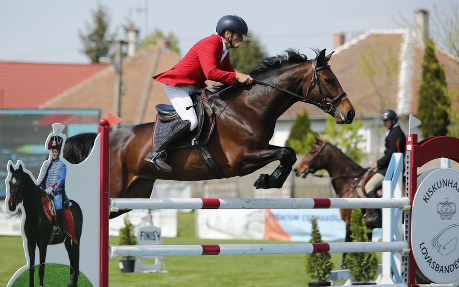 Rutinos versenyzők sikerei a GP I. forduló nyitónapján (galéria)