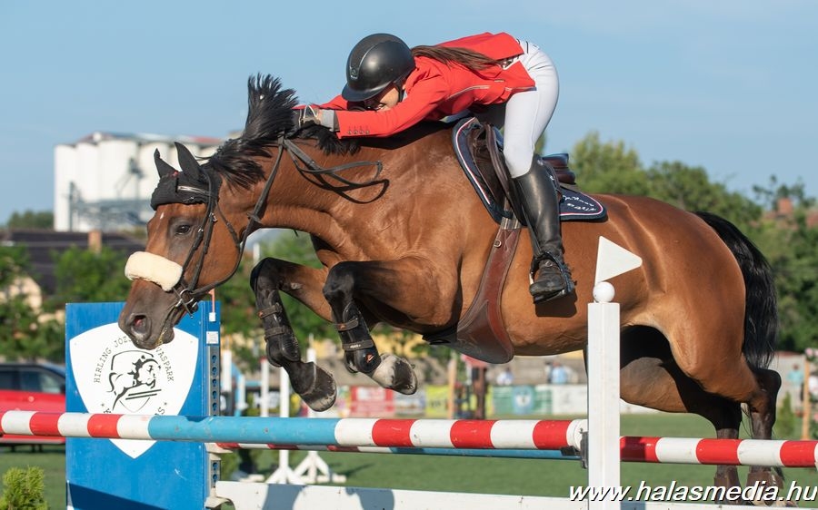 Júlia Nagy győzelme a felnőtt döntőben (galéria)