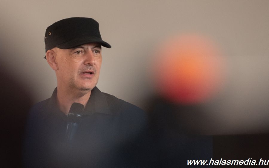 Isten lehelete zsinagógában élőben, mobilon (galéria)