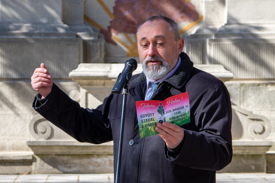Palásti Károly kapja a város közművelődési díját