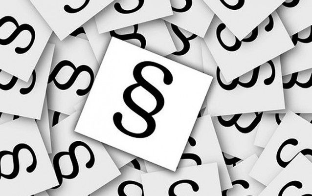 Negyedóra alatt három embercsempész