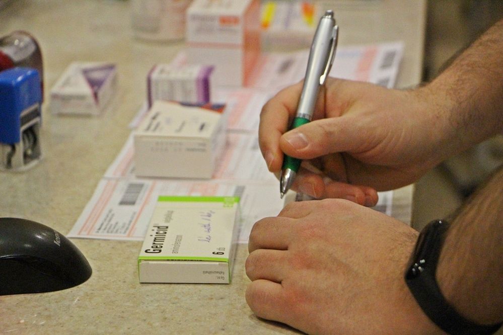 Július elsején zárva lesznek a gyógyszertárak