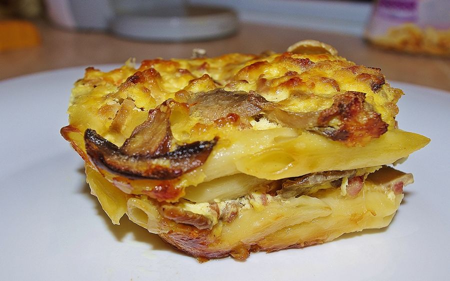 Tésztát a tepsibe!