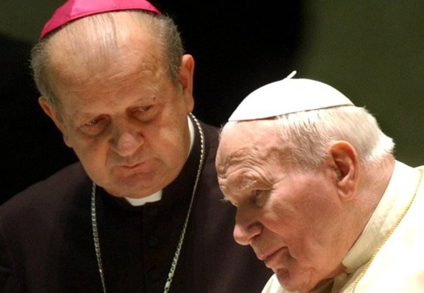 (►) Kiskunhalasra érkezik Stanislaw Dziwisz bíboros