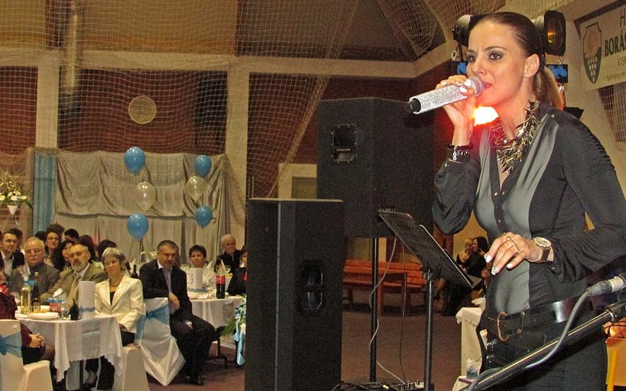 Jubileumi bibós bál