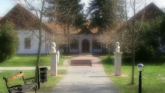 A Csipkeházban „zenél a szélmalom